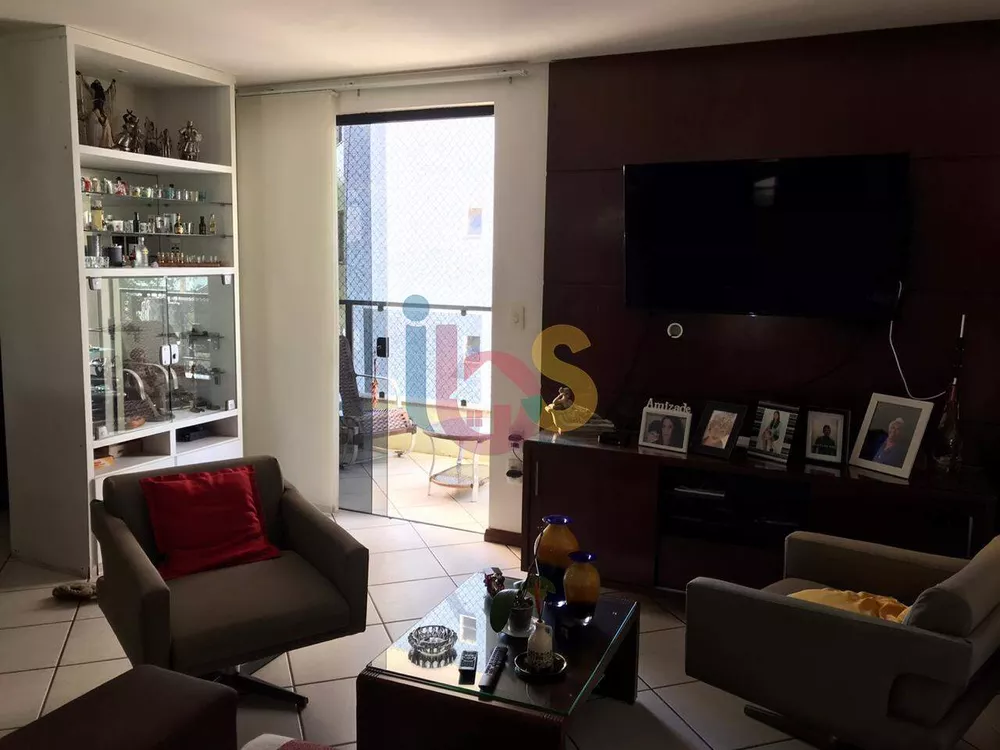 Apartamento à venda com 3 quartos, 160m² - Foto 6