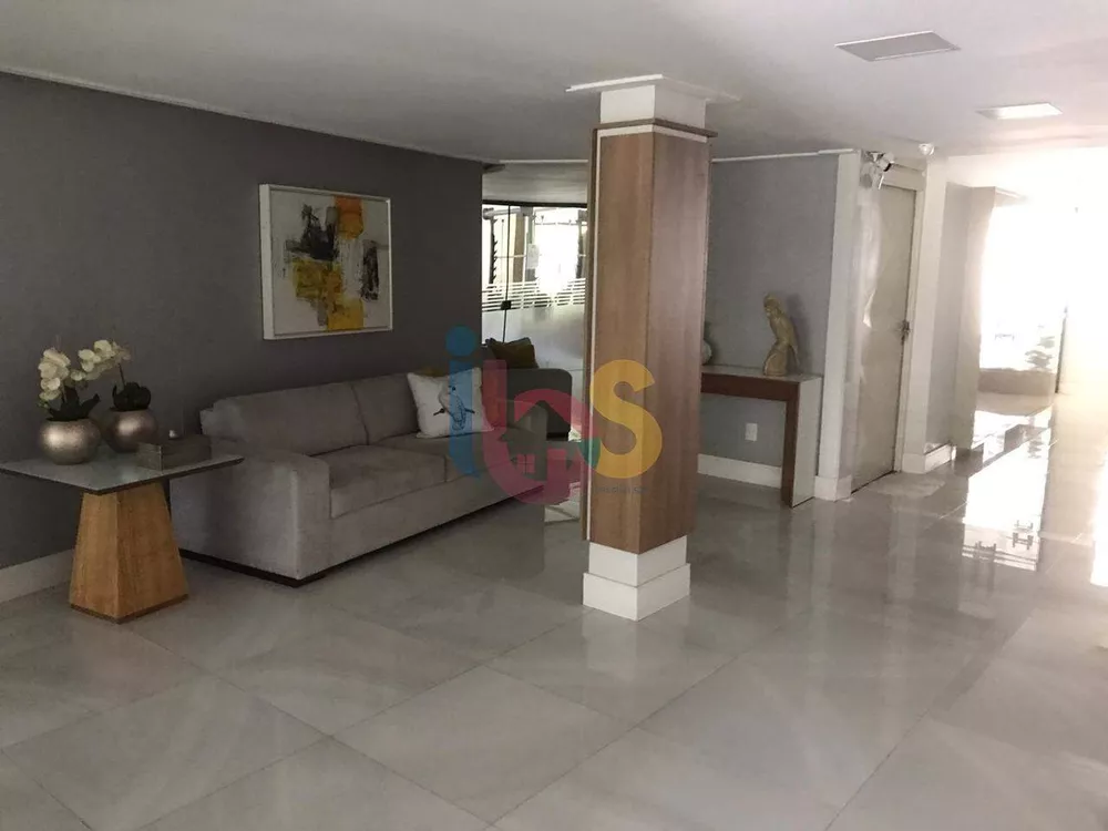 Apartamento à venda com 3 quartos, 160m² - Foto 3