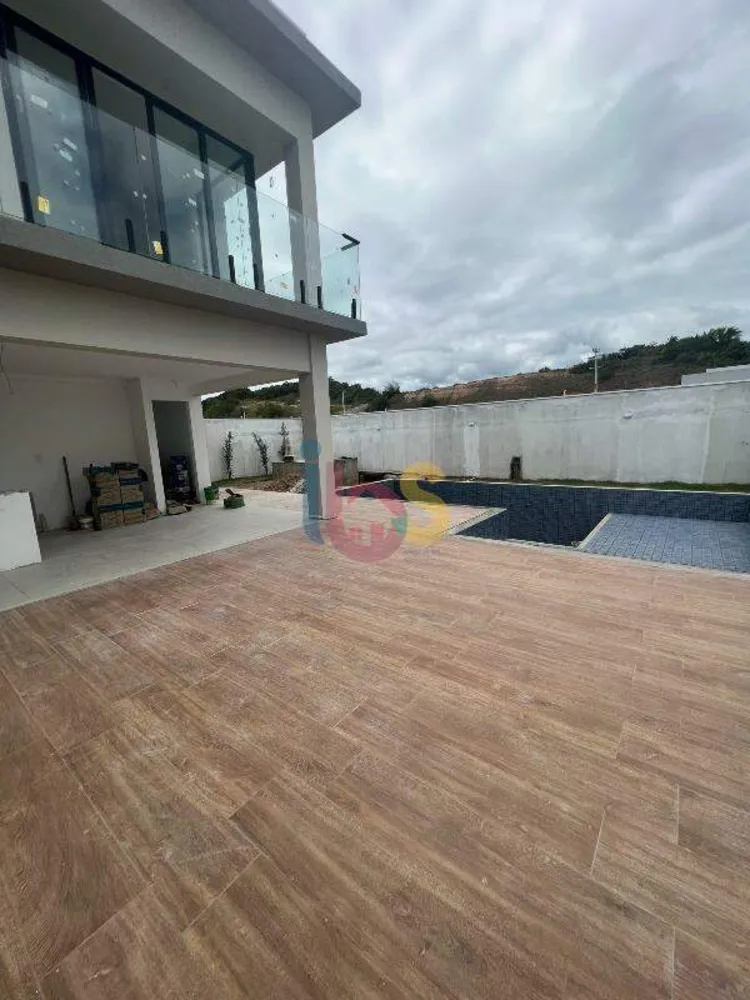 Casa, 5 quartos, 330 m² - Foto 3