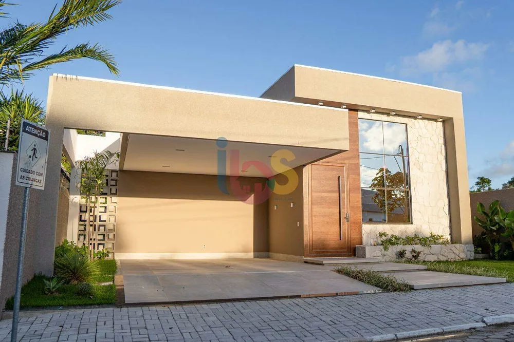 Casa, 3 quartos, 200 m² - Foto 1