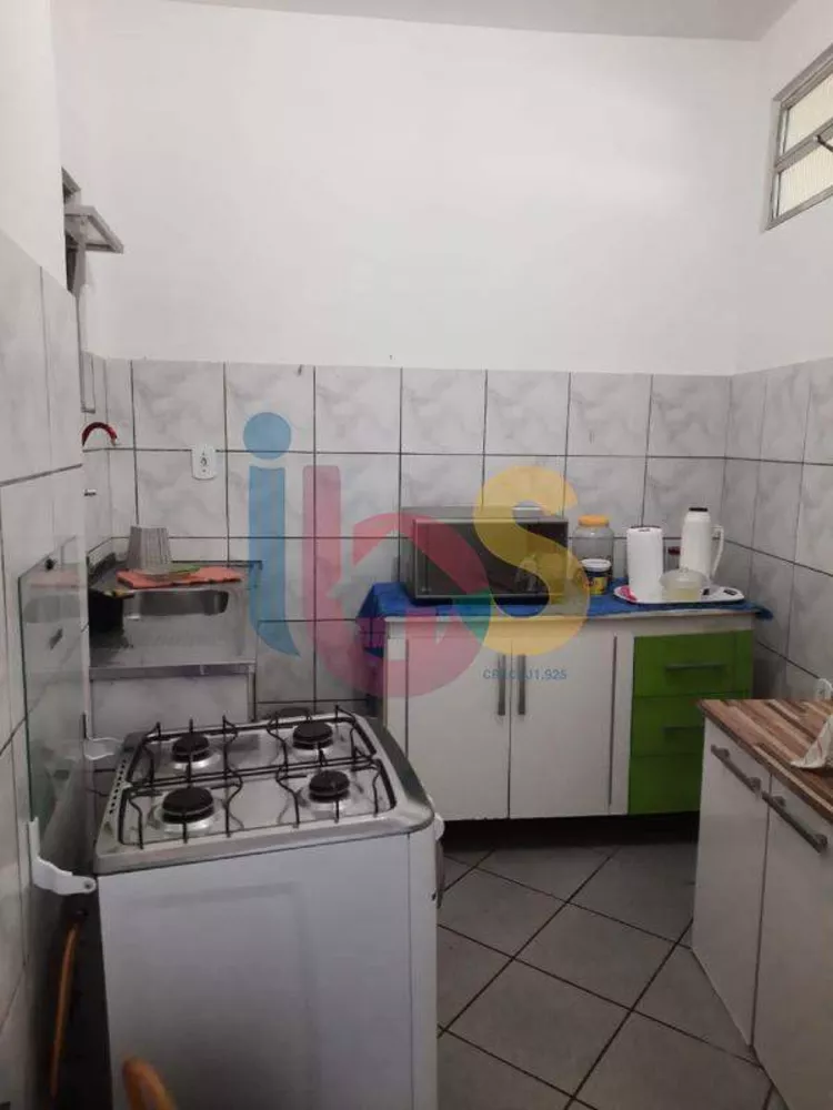 Apartamento à venda com 2 quartos, 225m² - Foto 4