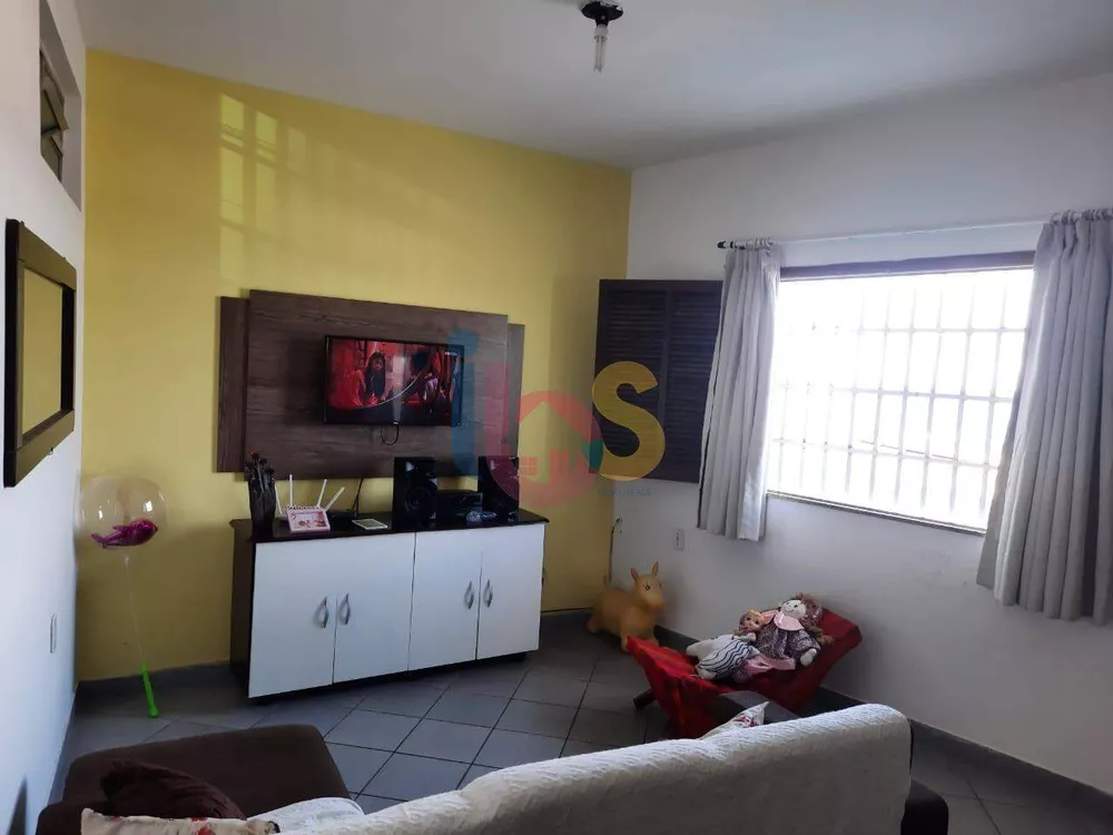 Apartamento à venda com 2 quartos, 225m² - Foto 2