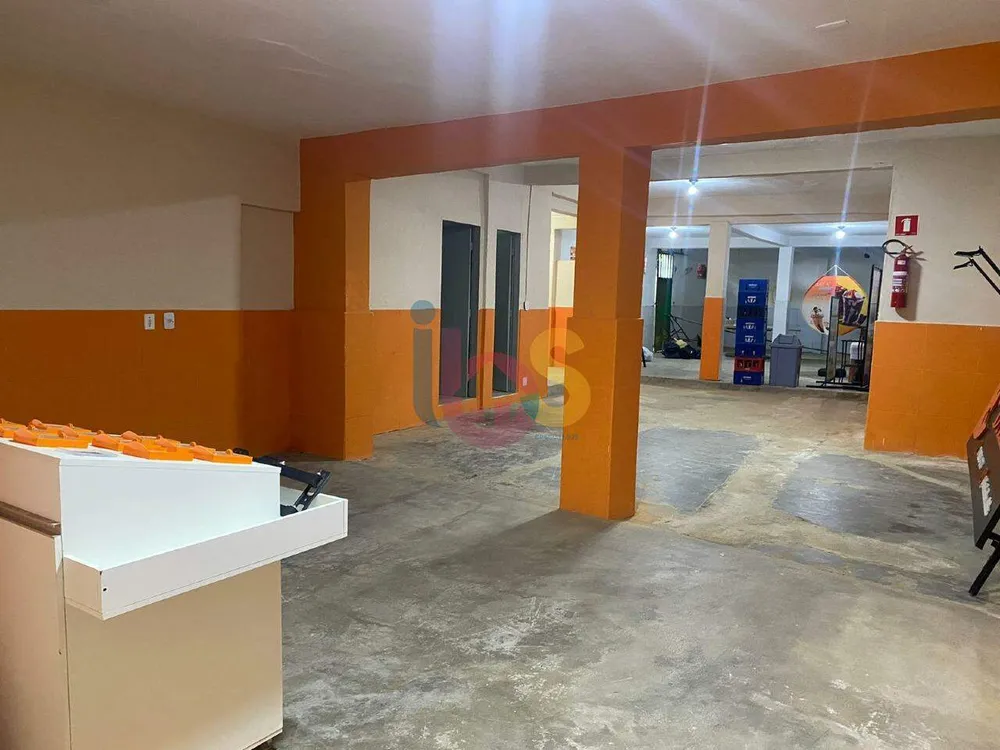 Depósito-Galpão, 256 m² - Foto 1