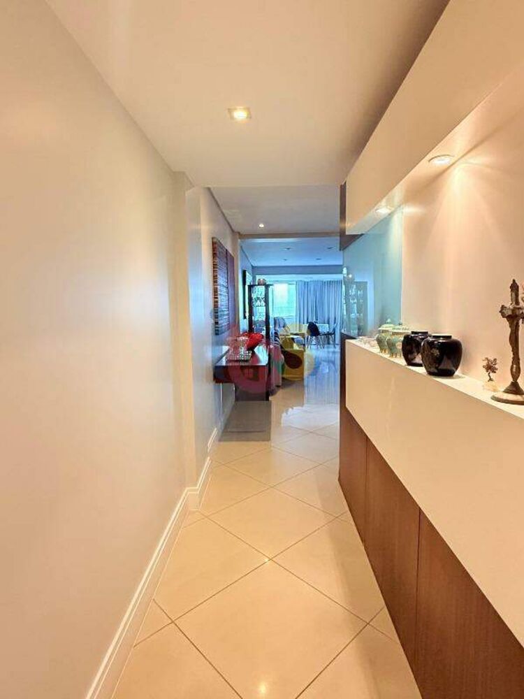 Apartamento à venda com 3 quartos, 166m² - Foto 14