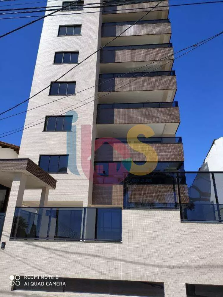 Apartamento à venda com 2 quartos, 65m² - Foto 1