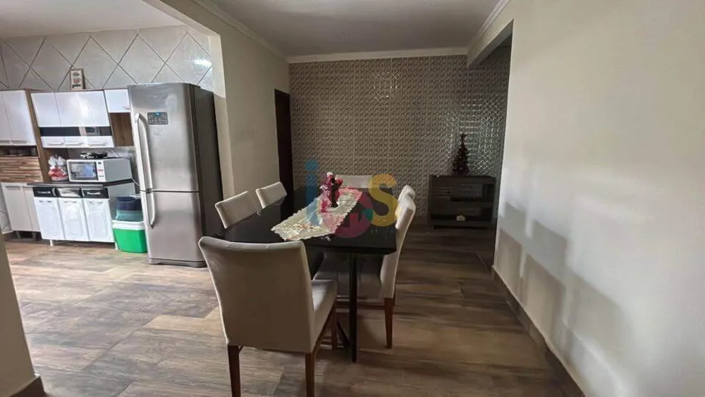 Casa, 5 quartos, 300 m² - Foto 9