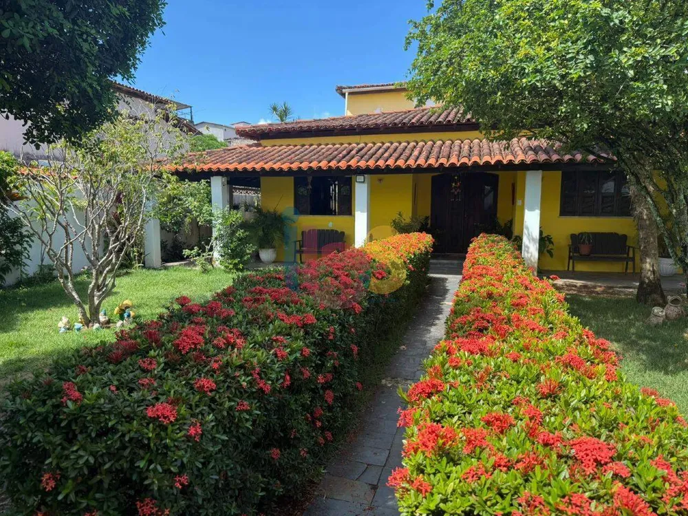 Casa, 5 quartos, 137 m² - Foto 1