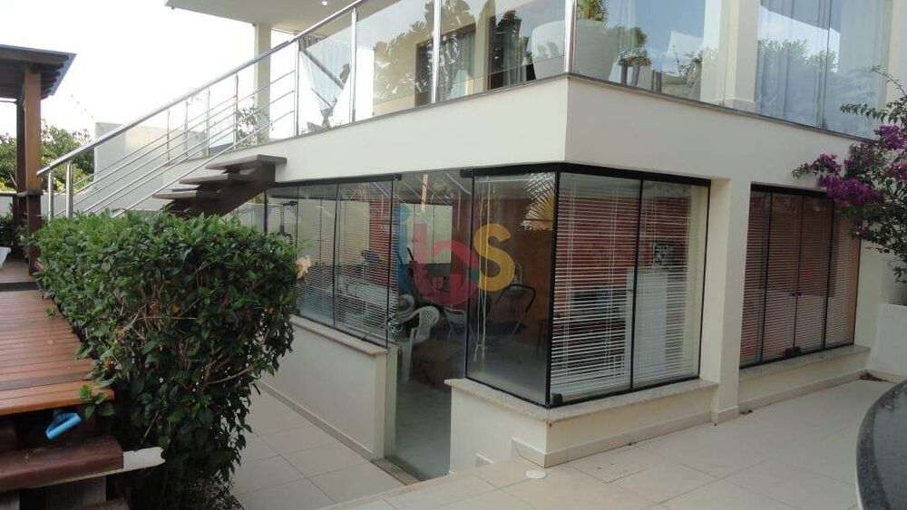 Casa, 5 quartos, 460 m² - Foto 1