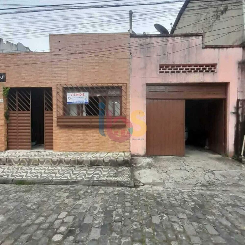 Casa, 2 quartos, 185 m² - Foto 1