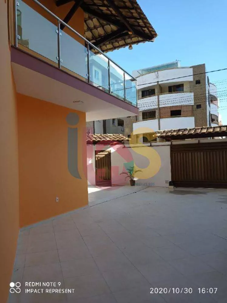 Casa à venda com 5 quartos, 378m² - Foto 2