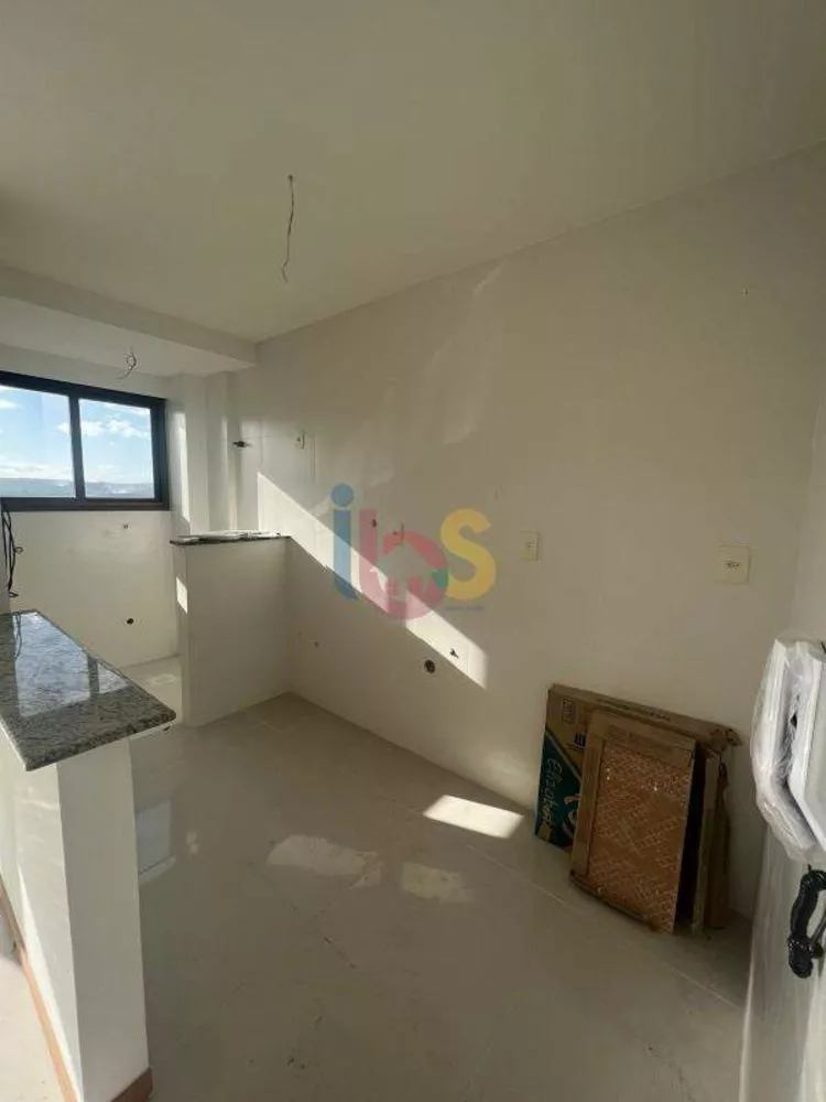 Apartamento à venda com 2 quartos, 58m² - Foto 6