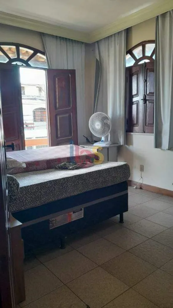 Casa, 4 quartos, 315 m² - Foto 2