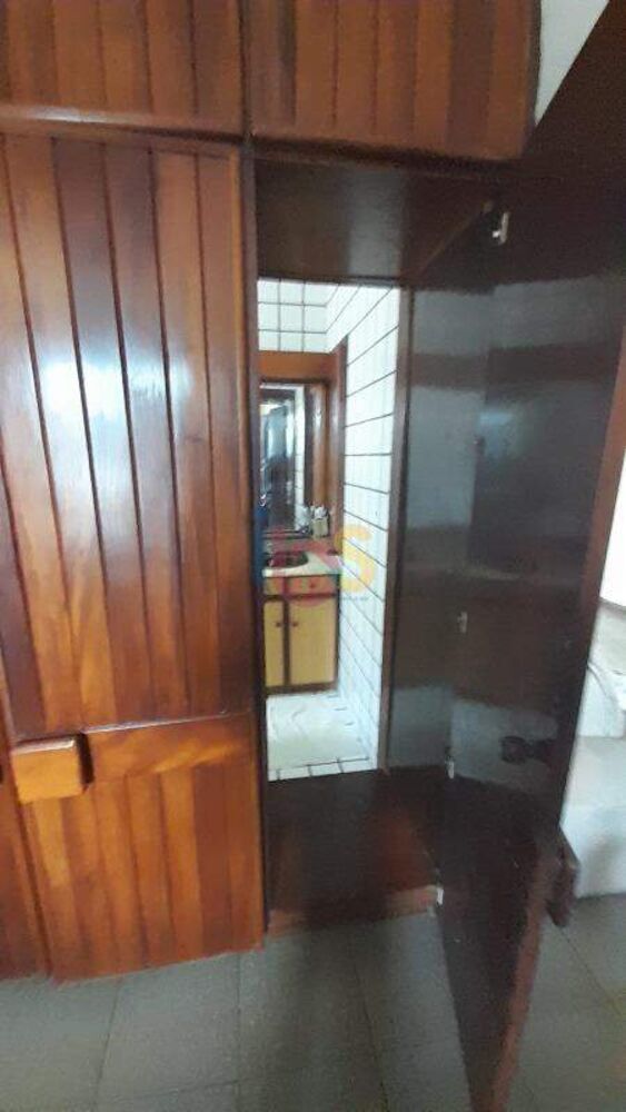 Casa, 4 quartos, 315 m² - Foto 2