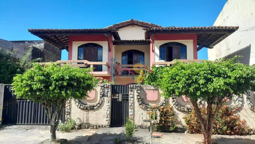 Casa, 4 quartos, 315 m² - Foto 1