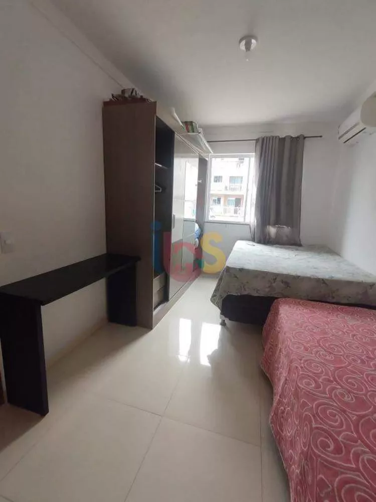 Apartamento à venda com 2 quartos, 78m² - Foto 4