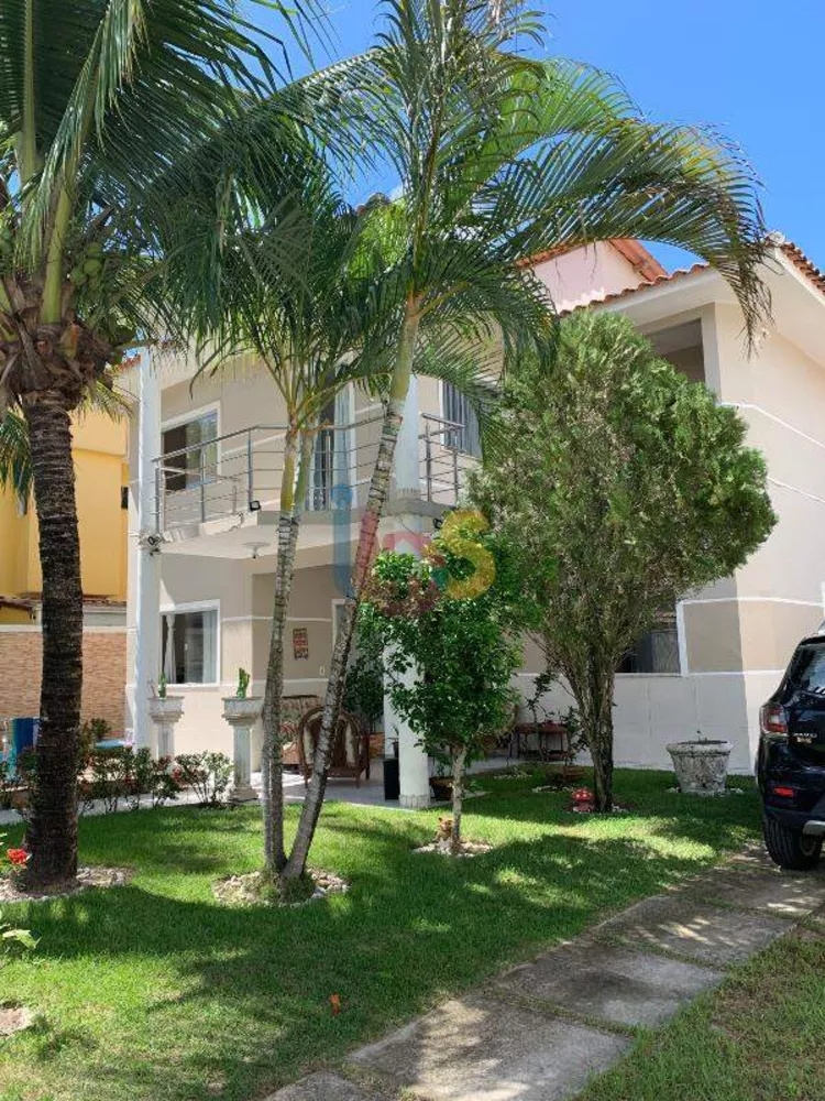 Casa à venda com 4 quartos, 175m² - Foto 2