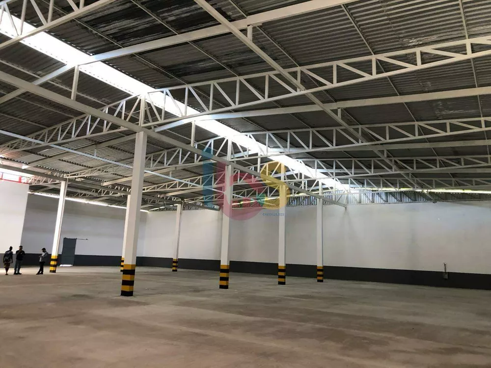 Depósito-Galpão-Armazém para alugar, 1556m² - Foto 1