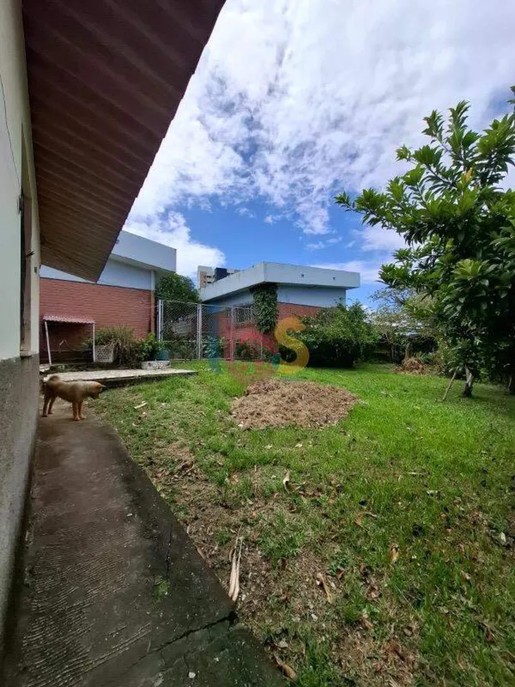 Casa, 3 quartos, 1775 m² - Foto 11