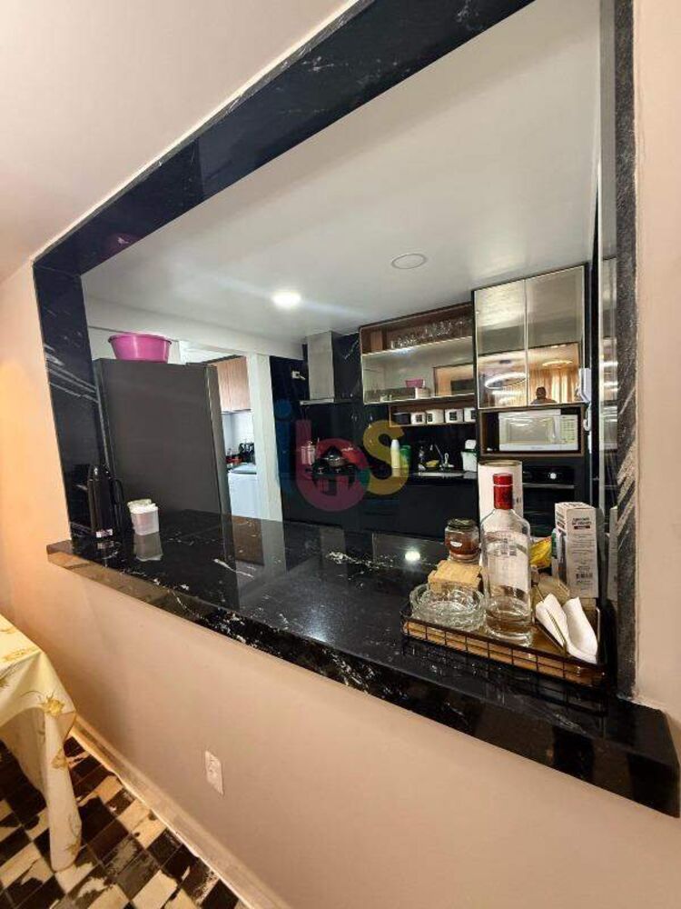 Apartamento à venda com 3 quartos, 105m² - Foto 12