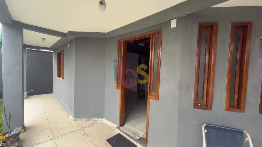 Casa, 5 quartos, 240 m² - Foto 2