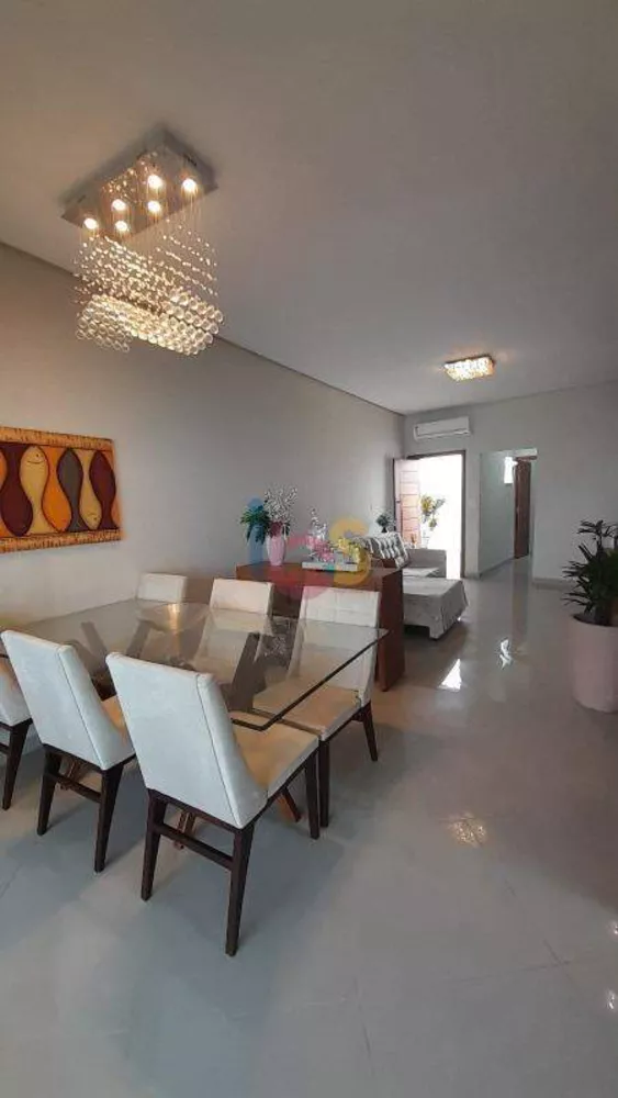 Casa à venda com 3 quartos, 167m² - Foto 4