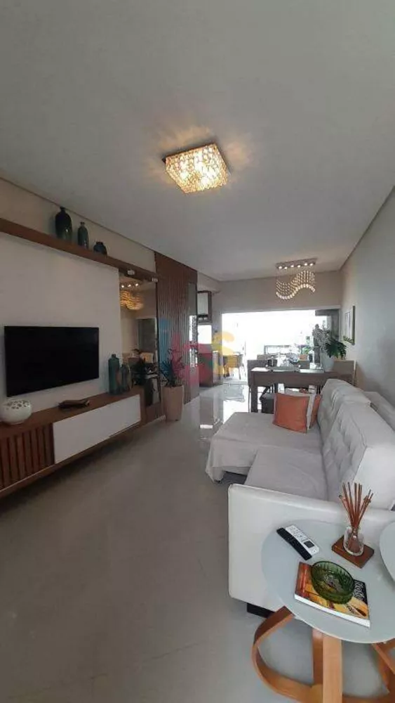 Casa à venda com 3 quartos, 167m² - Foto 2