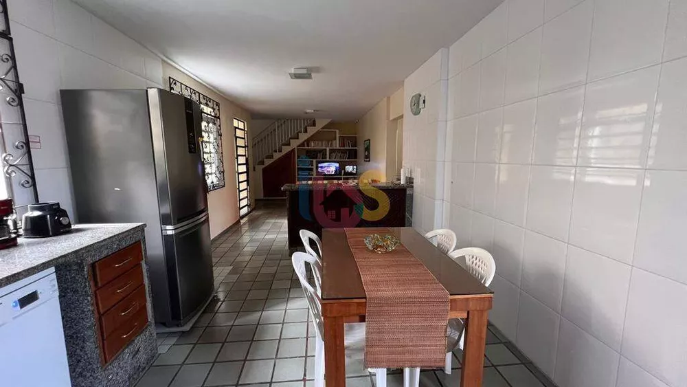 Casa à venda com 5 quartos, 299m² - Foto 7