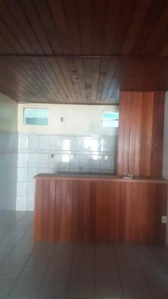 Casa à venda com 3 quartos, 287m² - Foto 3