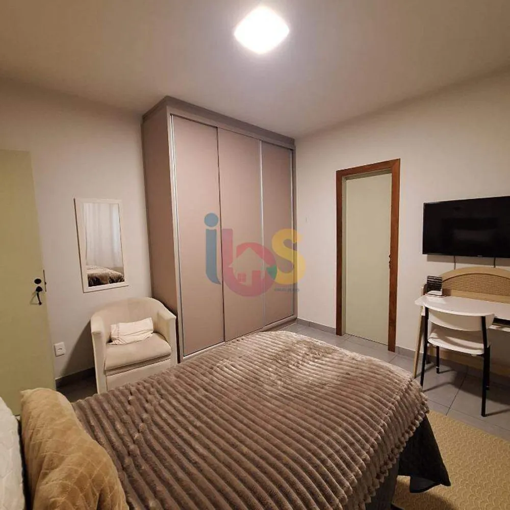 Casa, 3 quartos, 200 m² - Foto 1