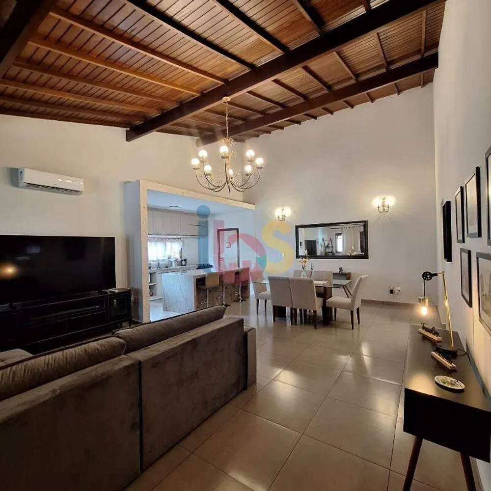 Casa, 3 quartos, 200 m² - Foto 6