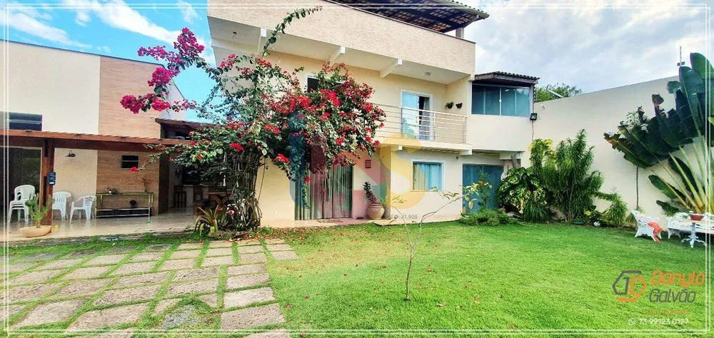 Casa, 4 quartos, 263 m² - Foto 1