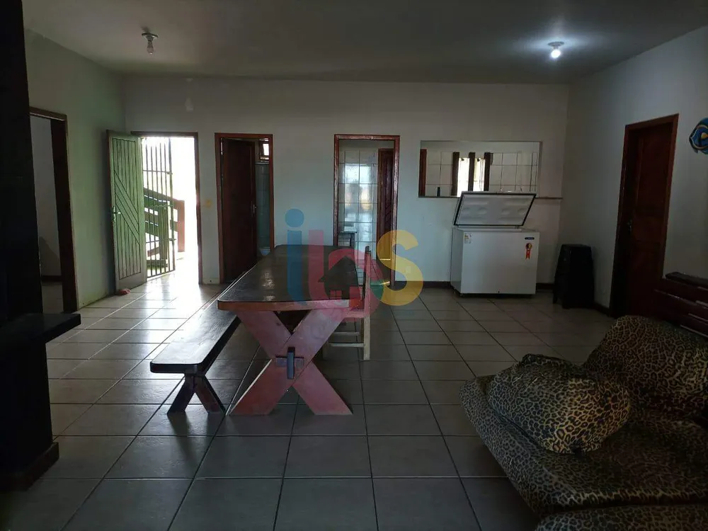 Casa, 8 quartos, 230 m² - Foto 3