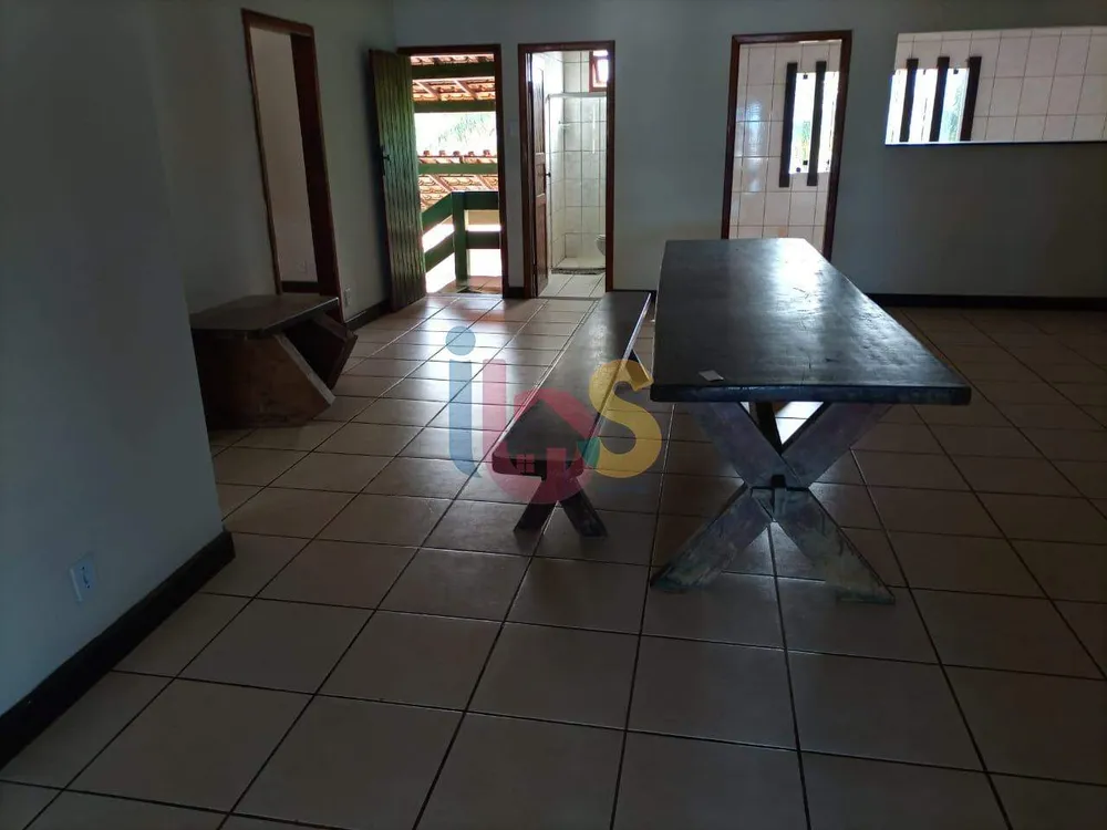 Casa, 8 quartos, 230 m² - Foto 2
