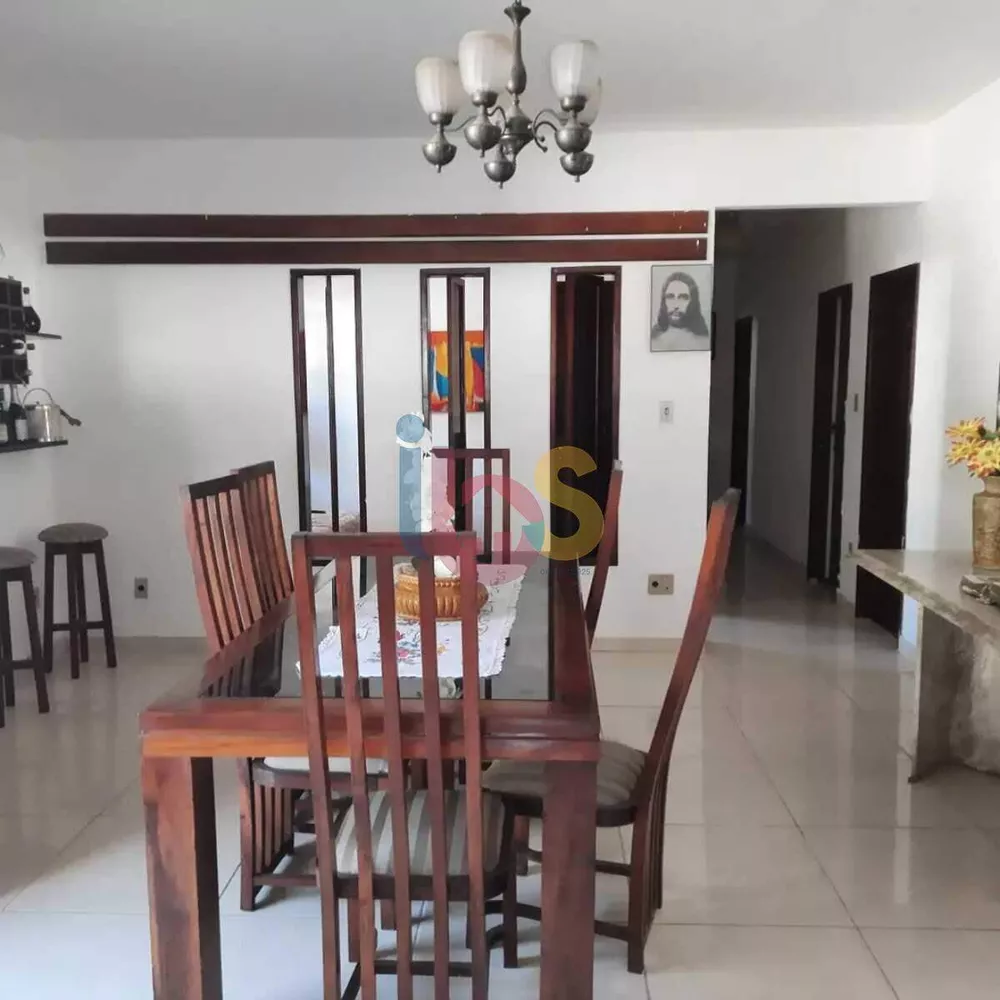 Casa Comercial à venda com 4 quartos, 380m² - Foto 4