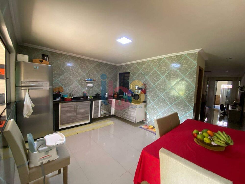 Casa, 3 quartos, 210 m² - Foto 10