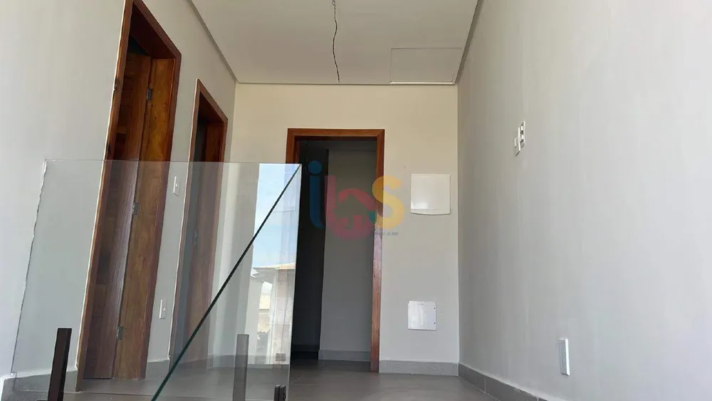 Casa, 5 quartos, 250 m² - Foto 14