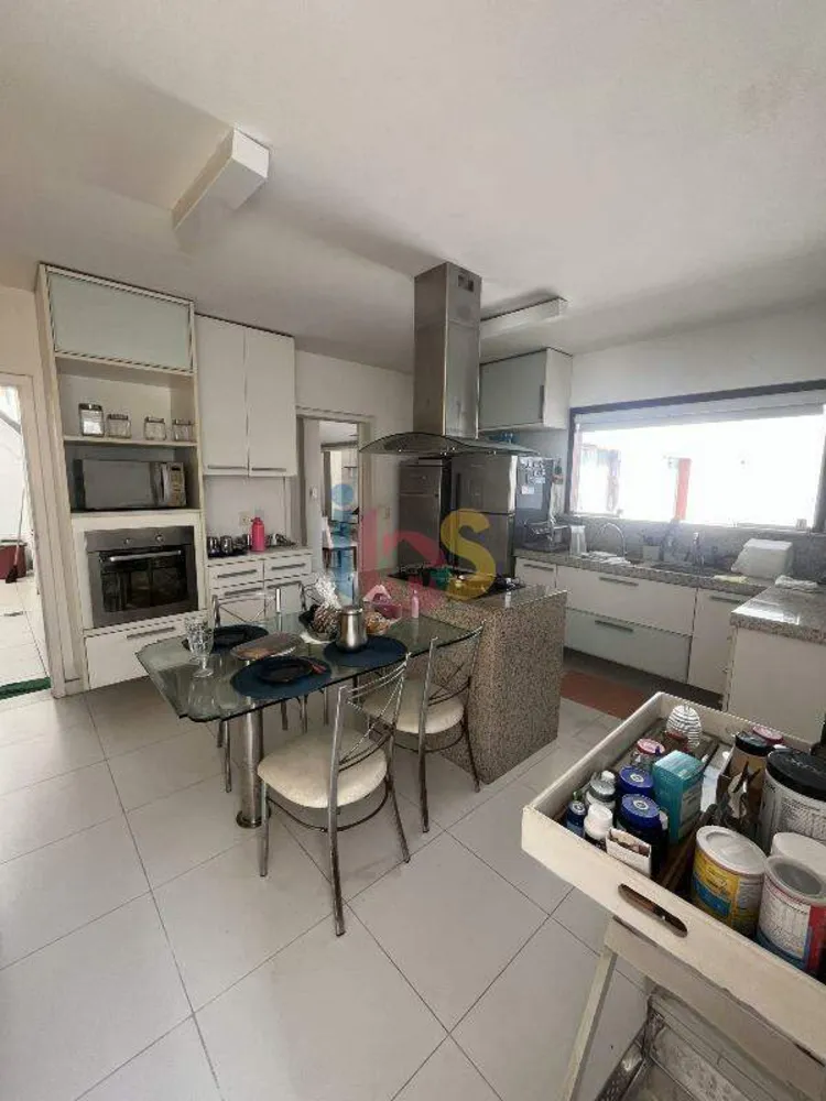Casa, 3 quartos, 309 m² - Foto 3
