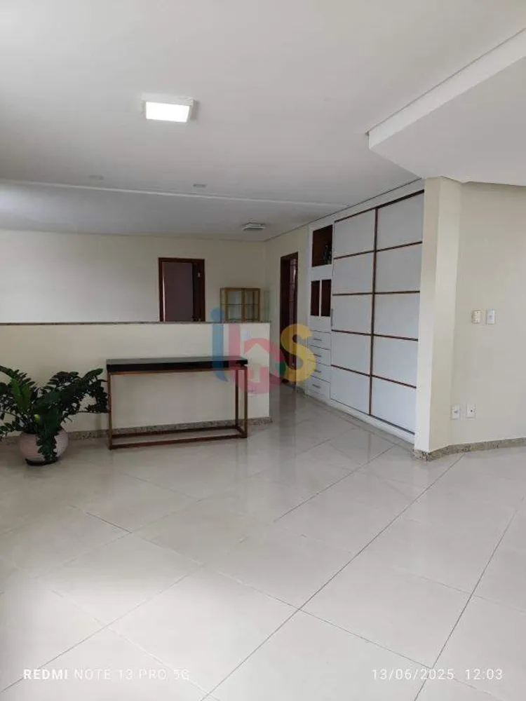 Casa, 5 quartos, 250 m² - Foto 1