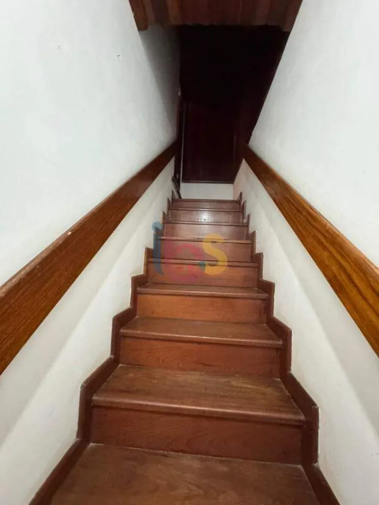 Casa, 4 quartos, 250 m² - Foto 11