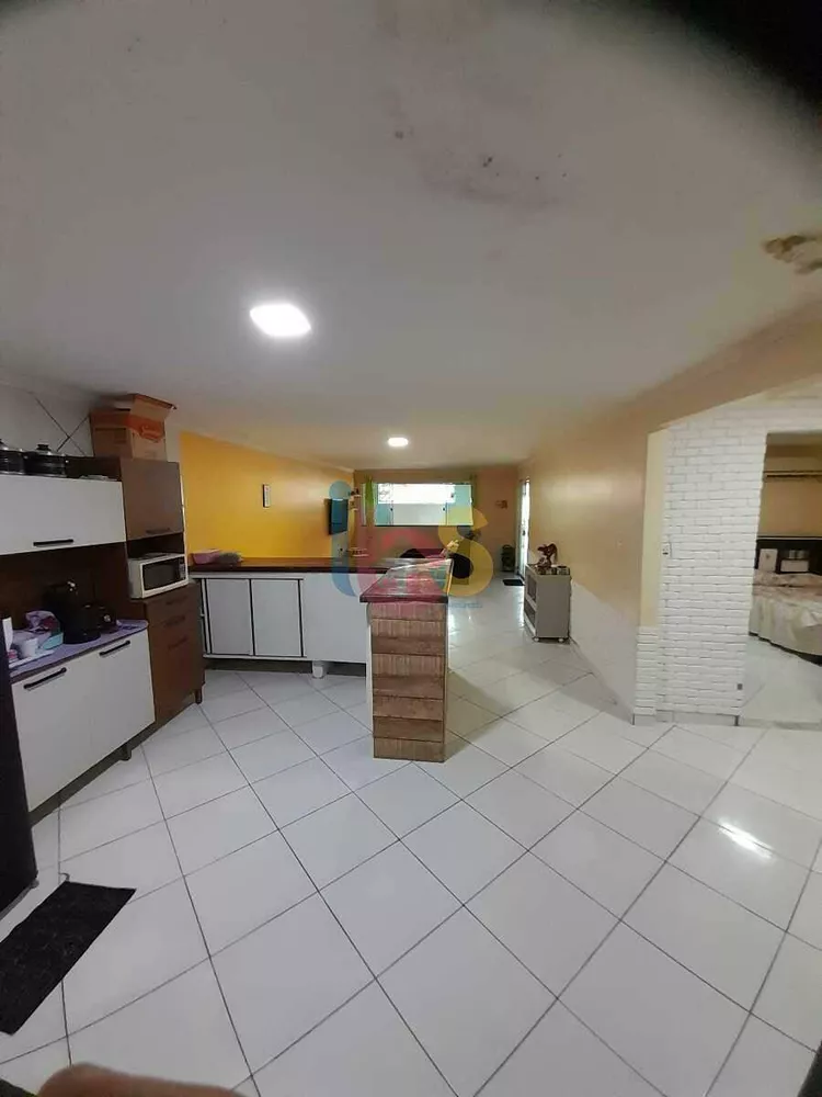 Casa à venda com 2 quartos, 86m² - Foto 5