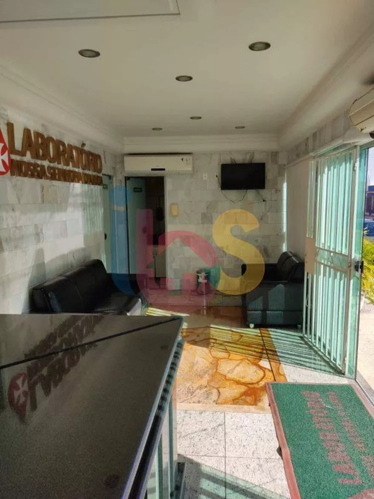 Casa Comercial à venda com 1 quarto, 360m² - Foto 3