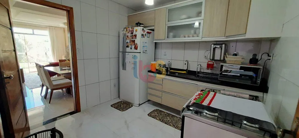Casa, 4 quartos, 200 m² - Foto 14