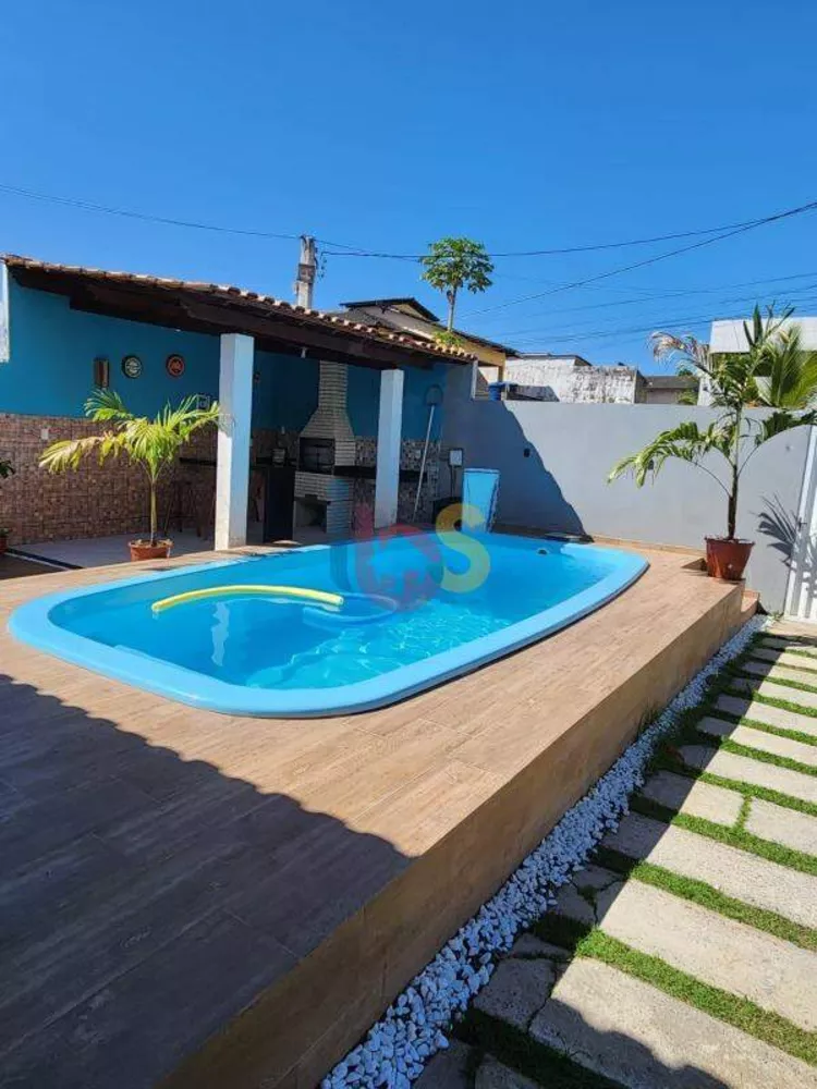 Casa à venda com 4 quartos, 150m² - Foto 2