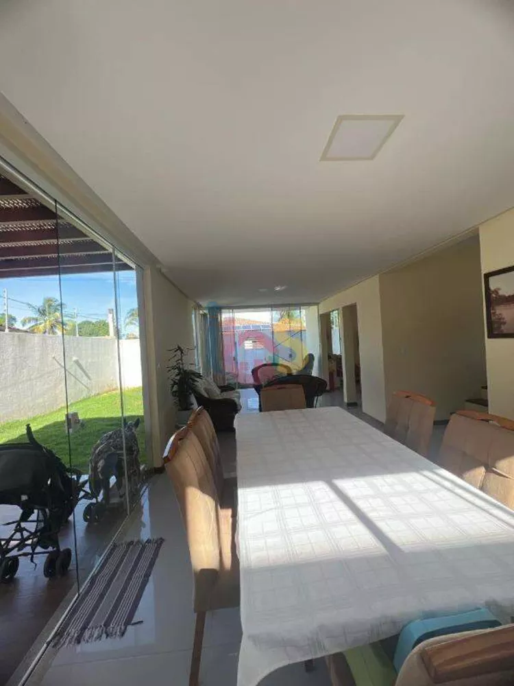 Casa à venda com 3 quartos, 150m² - Foto 3