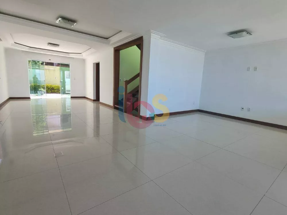 Casa à venda com 5 quartos, 335m² - Foto 5