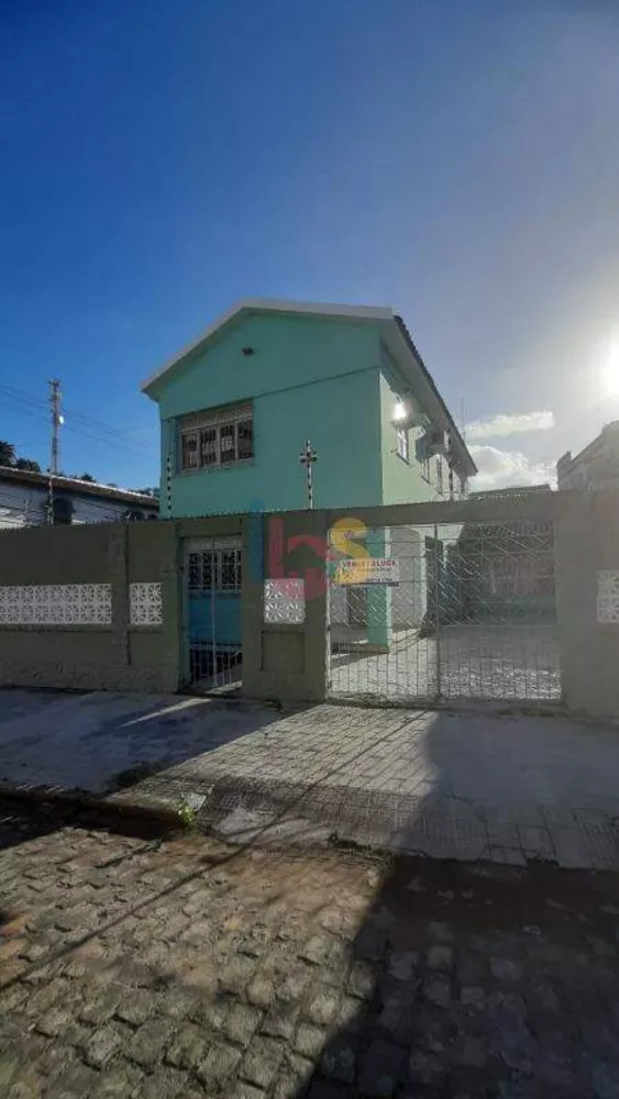 Casa à venda com 4 quartos, 360m² - Foto 2