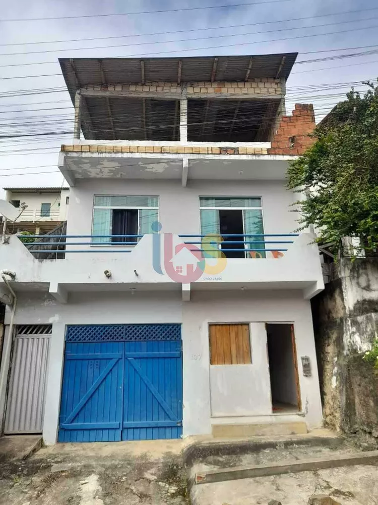 Casa à venda com 4 quartos, 160m² - Foto 1