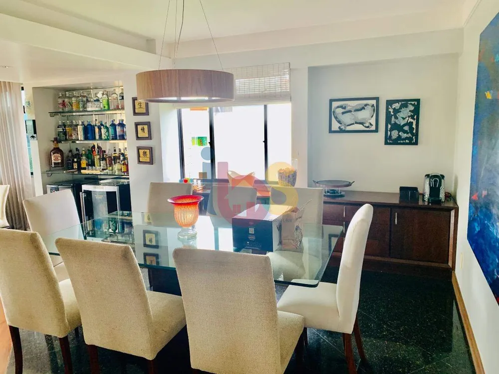 Apartamento, 3 quartos, 160 m² - Foto 1