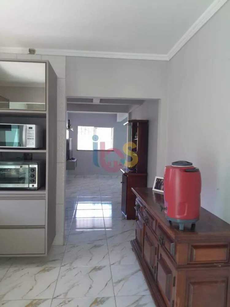 Casa, 6 quartos, 250 m² - Foto 8
