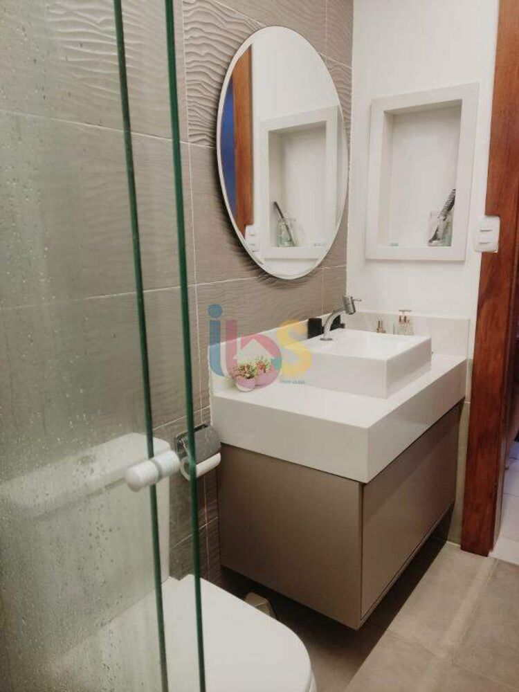 Casa à venda com 2 quartos, 103m² - Foto 4